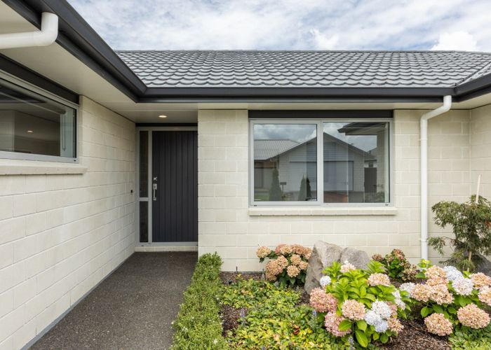 For sale 14 Rangataiki Place, Te Awa, Napier, Hawke's Bay homes.co.nz