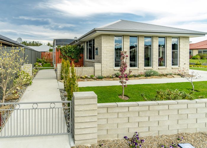  at 2 Quail Close, Alexandra, Alexandra