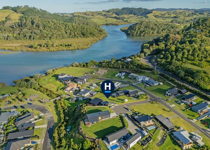  at 4 Joyce Harsant Place, Cooks Beach, Thames-Coromandel, Waikato