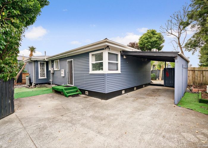  at 4B Manuroa Road, Takanini, Papakura, Auckland