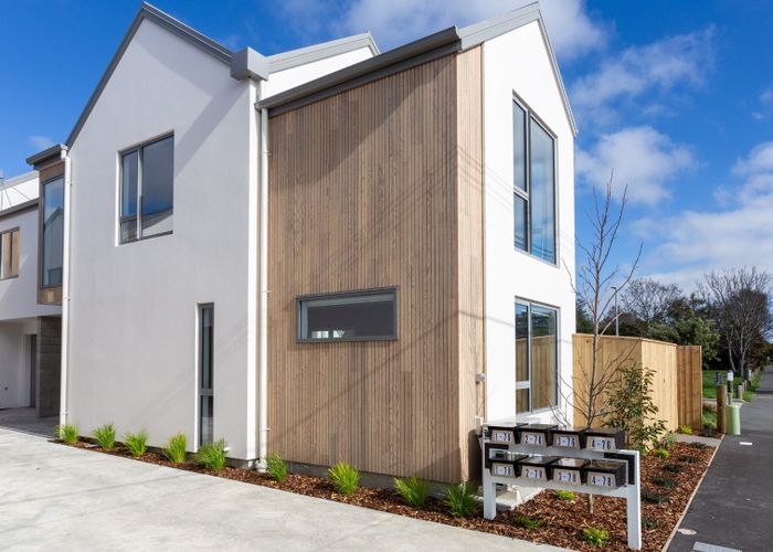  at 1/76 Harman Street , Addington, Christchurch City, Canterbury