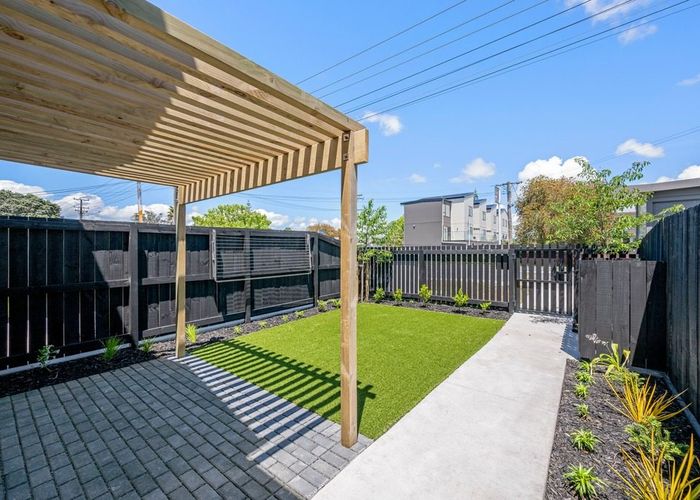  at 1/721 Te Atatu road, Te Atatu Peninsula, Waitakere City, Auckland