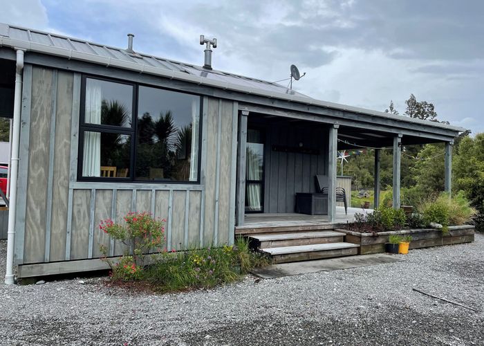  at 11 Opuka Place, Haast
