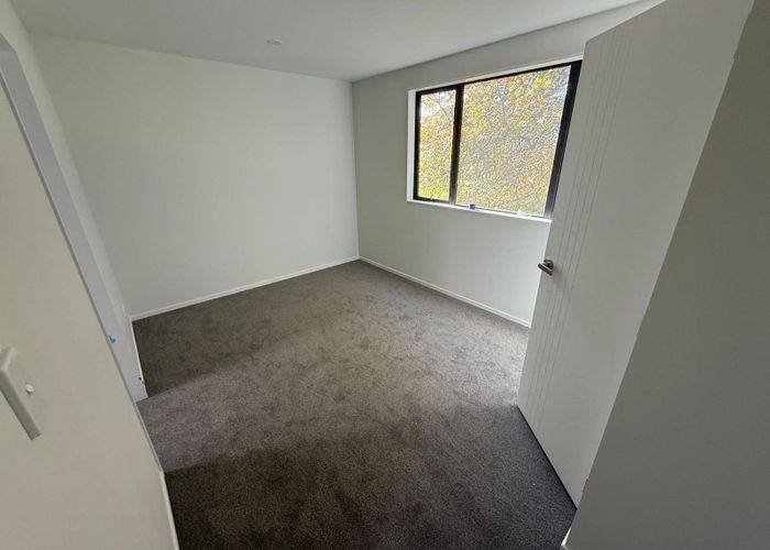  at 9 Tuakana Street, Point England, Auckland City, Auckland