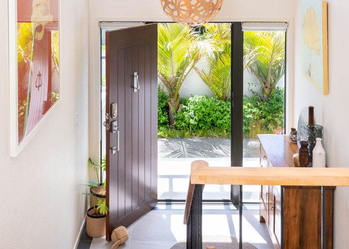  at 2 Copperfield Terrace, Mellons Bay, Auckland