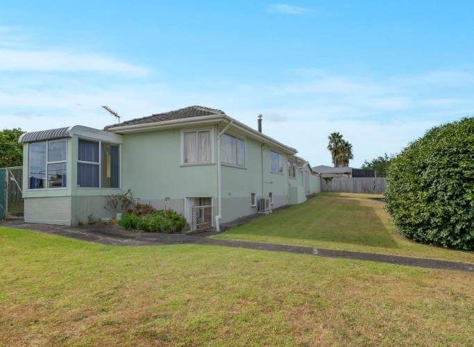  at 1 jellicoe Road, Manurewa, Manukau City, Auckland