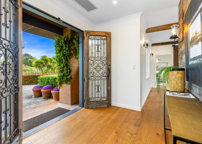  at 23 Oak Valley Road, Albany