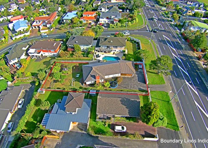  at 373 East Coast Road, Mairangi Bay, North Shore City, Auckland