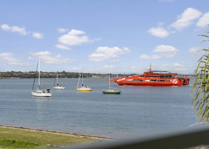  at 14 The Parade, Bucklands Beach, Manukau City, Auckland