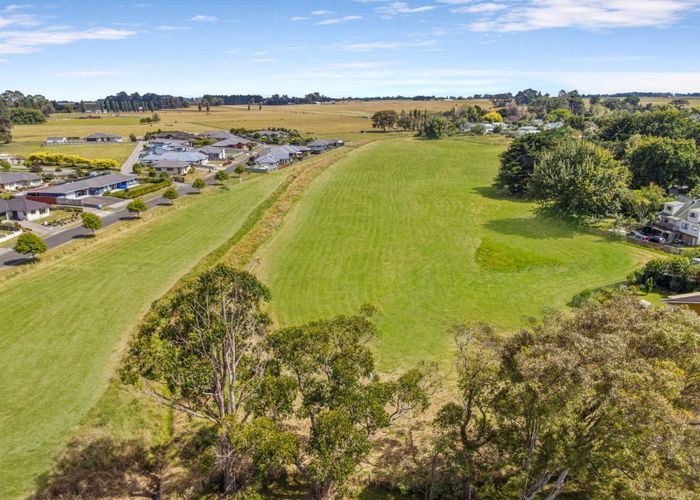  at 2 Barnett Drive, Marton, Rangitikei, Manawatu / Whanganui
