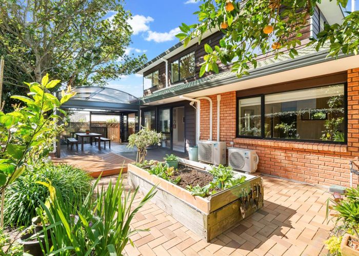  at 2/1 Napier Avenue, Takapuna, Auckland