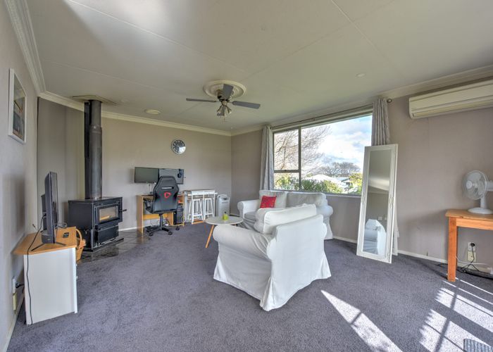  at 11 Dale Crescent, Gore, Gore, Southland