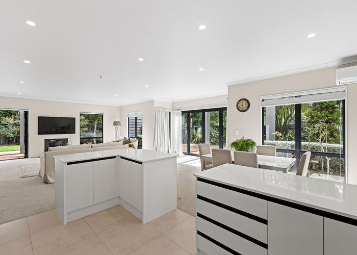  at 42 Meadow Street, Papanui, Christchurch City, Canterbury