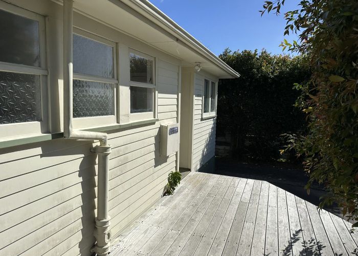  at 255 Rangatira Road, Beach Haven, Auckland