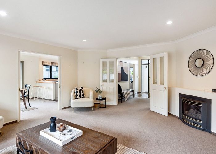 at 26 Quadrant Heights, Paraparaumu