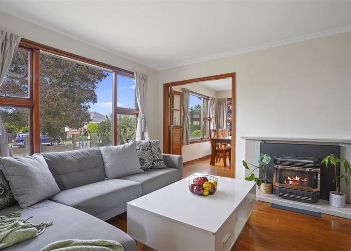  at 7 Glenora Place, Hornby, Christchurch