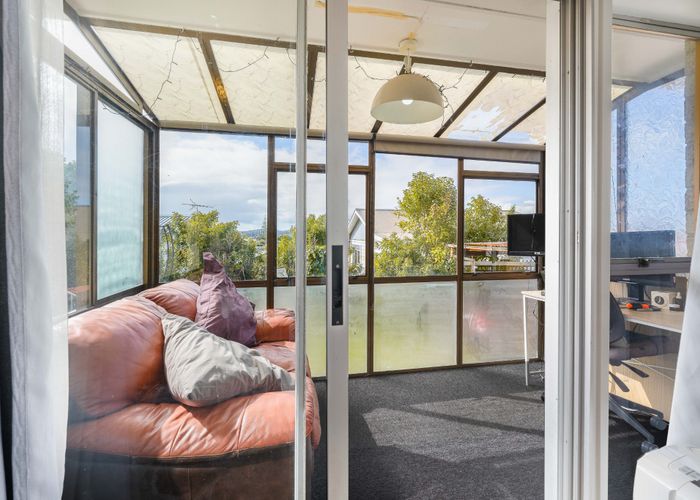  at 1/15 Parker Avenue, New Lynn, Auckland