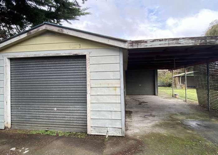  at 11 Gifford Avenue, Mount Roskill, Auckland City, Auckland