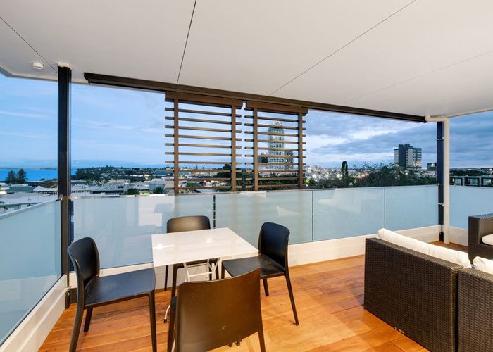  at 16E Killarney Street, Takapuna, North Shore City, Auckland