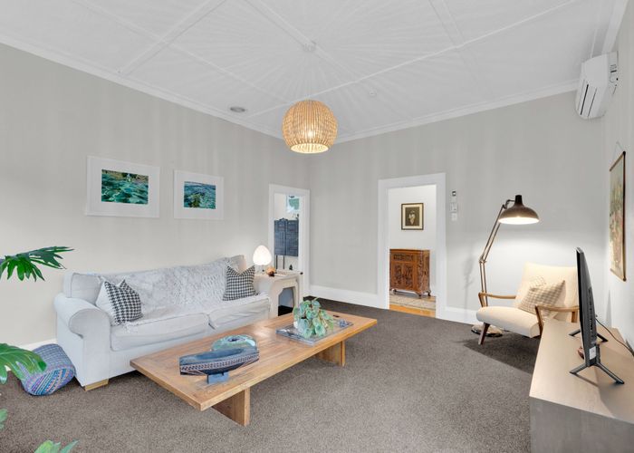  at 24 Kitchener Street, Claudelands, Hamilton