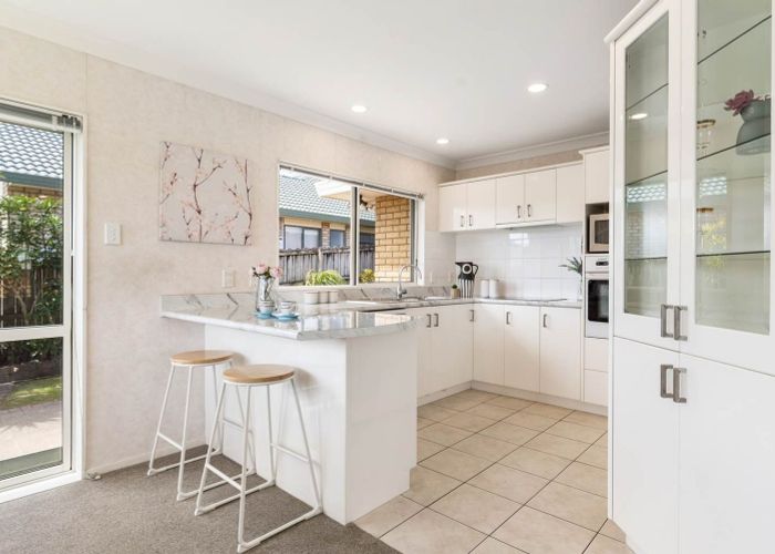  at 93 Westerham Drive, Dannemora, Auckland