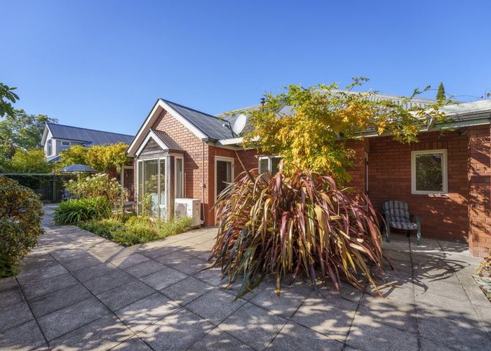  at 2/91 Mays Road, St. Albans, Christchurch City, Canterbury