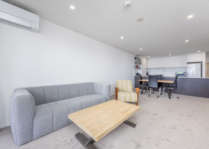  at 57/8 Thompson Park Road, Mount Wellington, Auckland City, Auckland