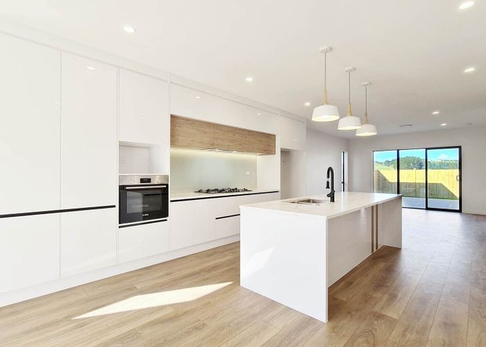  at 6 Ascent Street, Flat Bush, Manukau City, Auckland