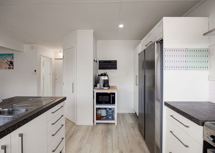  at 46 Elmwood Crescent, Pukete, Hamilton