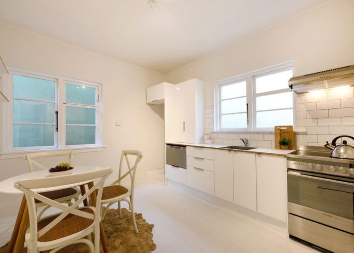  at 8/28 Clifton Terrace, Kelburn, Wellington