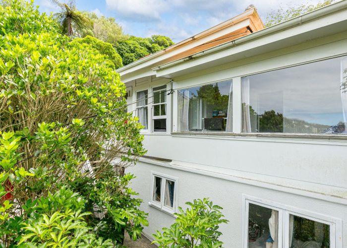  at 1/13 Garden Road, Northland, Wellington