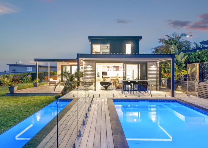  at 5 Woodridge Drive, Stanmore Bay, Whangaparaoa