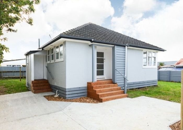  at 19A Clyde Crescent, Roslyn, Palmerston North, Manawatu / Whanganui