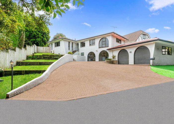  at 9 Goodwood Drive, Goodwood Heights, Manukau City, Auckland