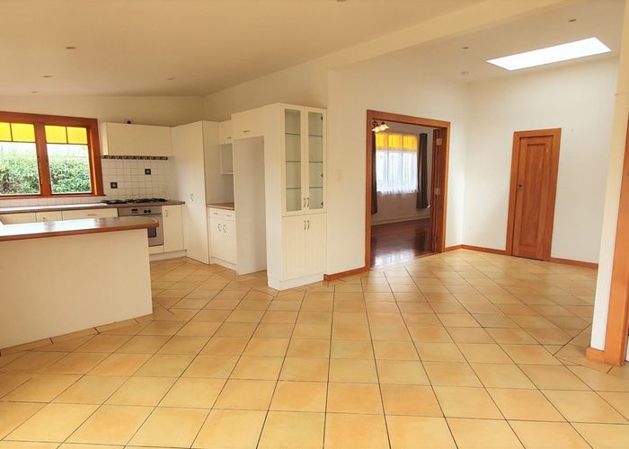  at 37 Walmer Road, Point Chevalier, Auckland City, Auckland
