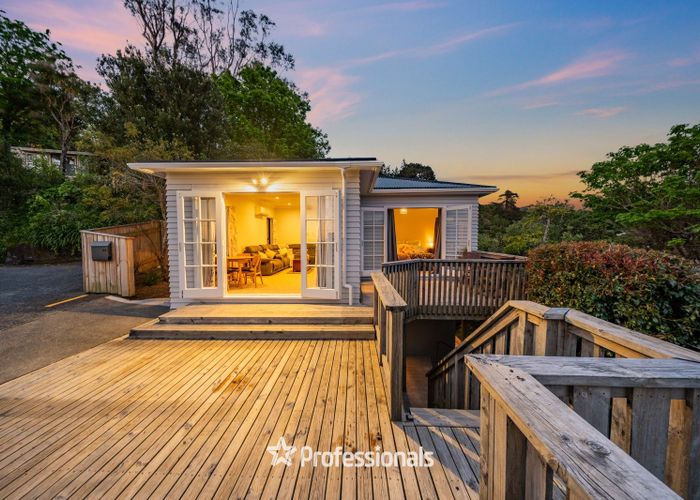  at 24 Miromiro Road, Normandale, Lower Hutt, Wellington