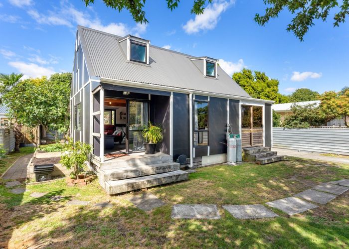  at 4 Cedar Drive, Aramoho, Whanganui, Manawatu / Whanganui