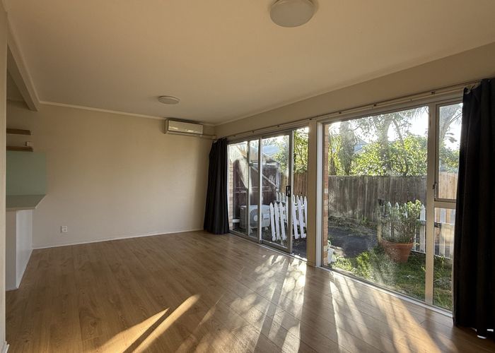  at 3/89 Birkdale Rd, Birkdale, North Shore City, Auckland