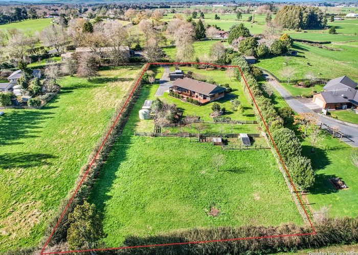  at 2/46 Raynes Road, Rukuhia