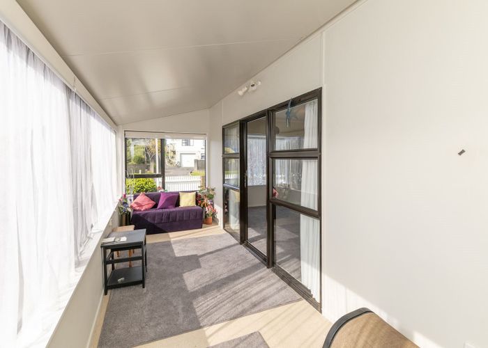  at 32 Eruini Street, Waikanae Beach, Waikanae