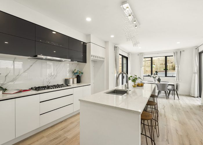  at 4/65 Francis Street, Hauraki, North Shore City, Auckland