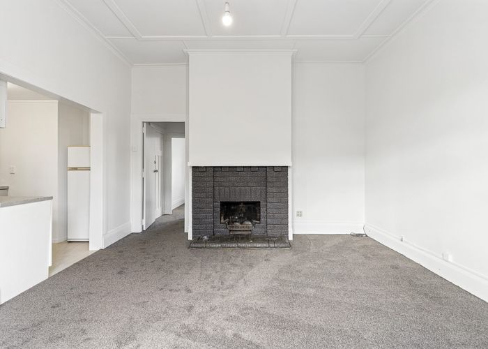  at 2/5 Park Avenue, Grafton, Auckland City, Auckland