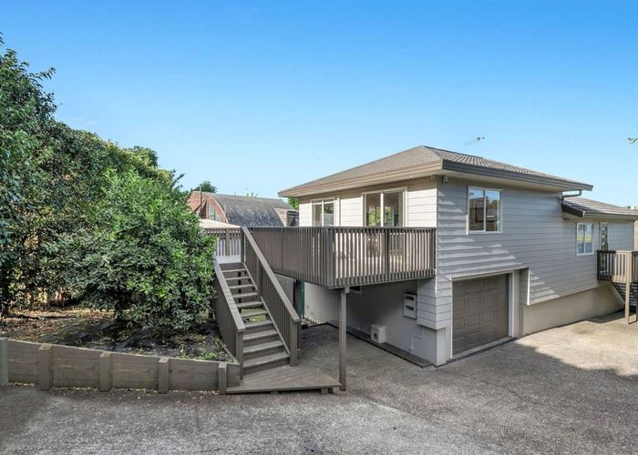  at 30A Colmar Road, Mellons Bay, Auckland