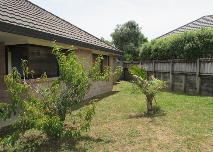  at 4/8 Crewe Close, Albany, North Shore City, Auckland