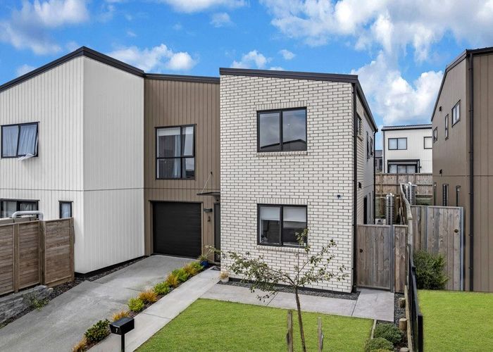  at 7 Renga Renga Road, Flat Bush, Manukau City, Auckland