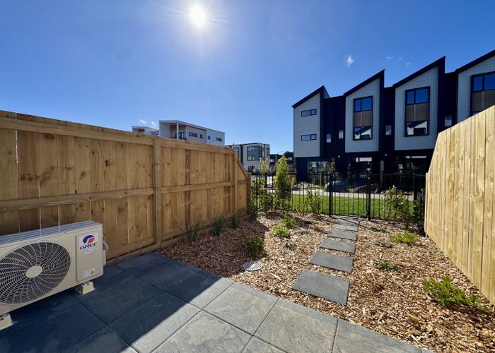  at 18 Tahepuia Lane, Mount Wellington, Auckland City, Auckland
