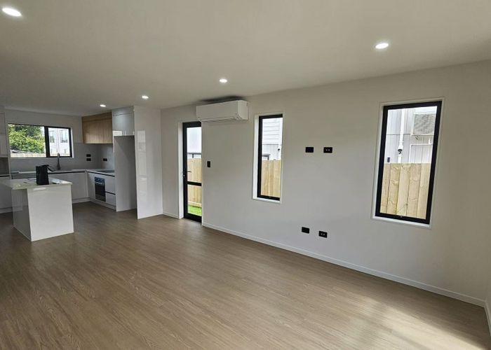  at 25E Archmillen Avenue, Pakuranga Heights, Manukau City, Auckland