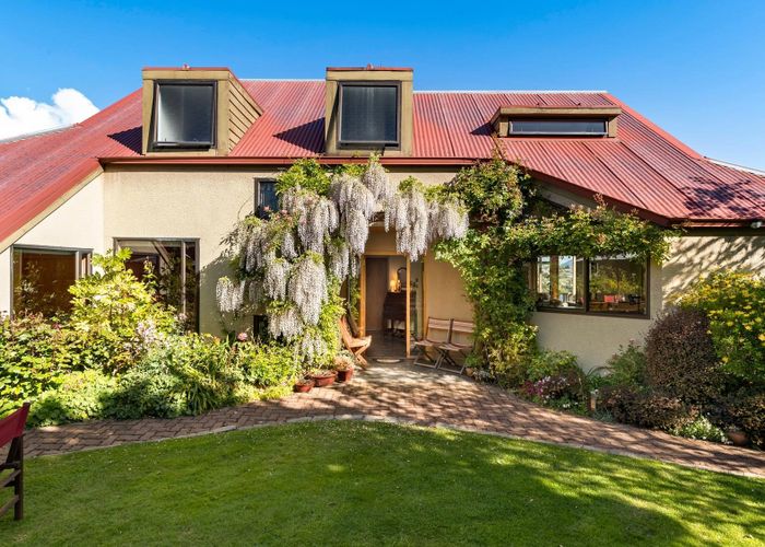 at 25 Golden Terrace, Queenstown, Queenstown