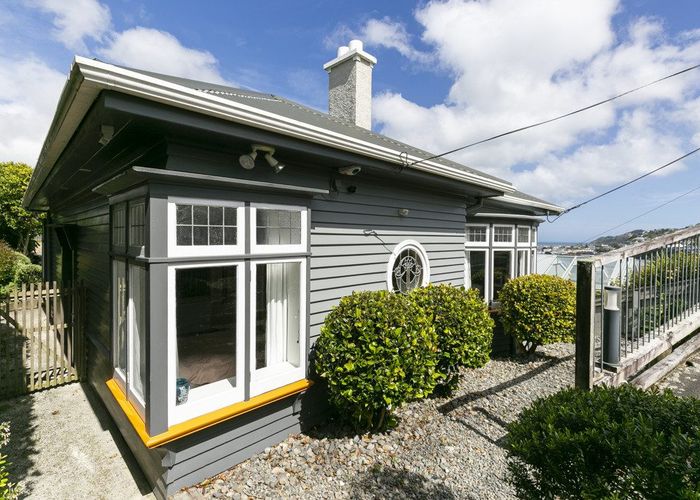 For sale 131 Overtoun Terrace, Hataitai, Wellington, Wellington