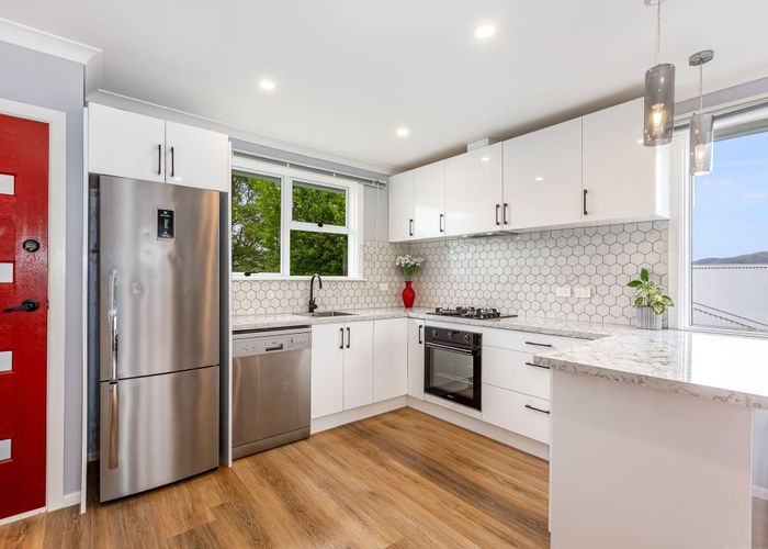  at 100 Castor Crescent, Cannons Creek, Porirua, Wellington